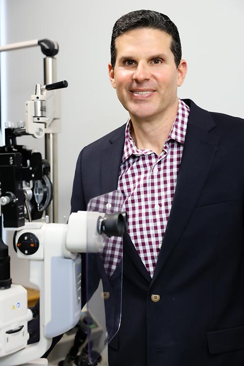 picture of doctor stuart spind glen burnie eye care