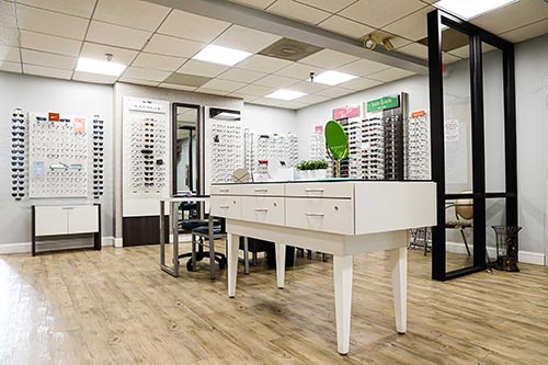 picture of glen-burnie-eye-care-optical-room